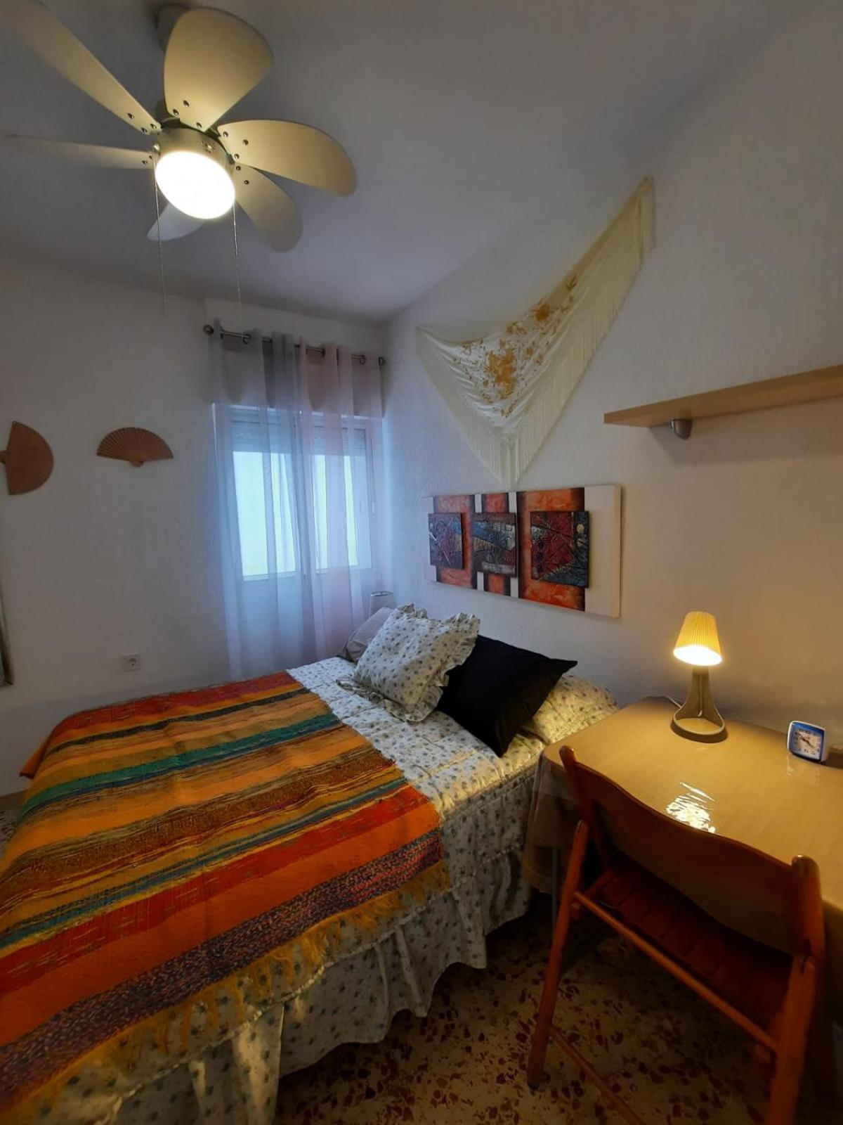 Habitaciones En Mi Piso Del Centro De 우엘바 외부 사진