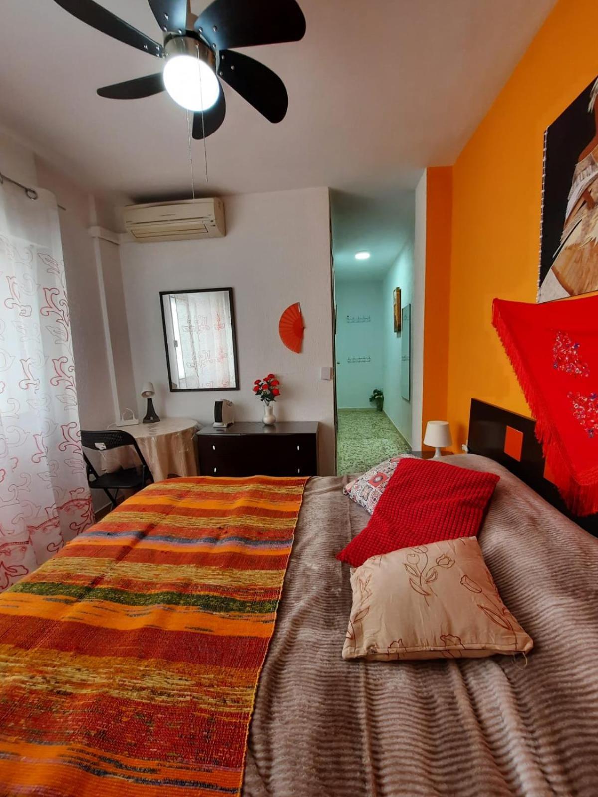 Habitaciones En Mi Piso Del Centro De 우엘바 외부 사진