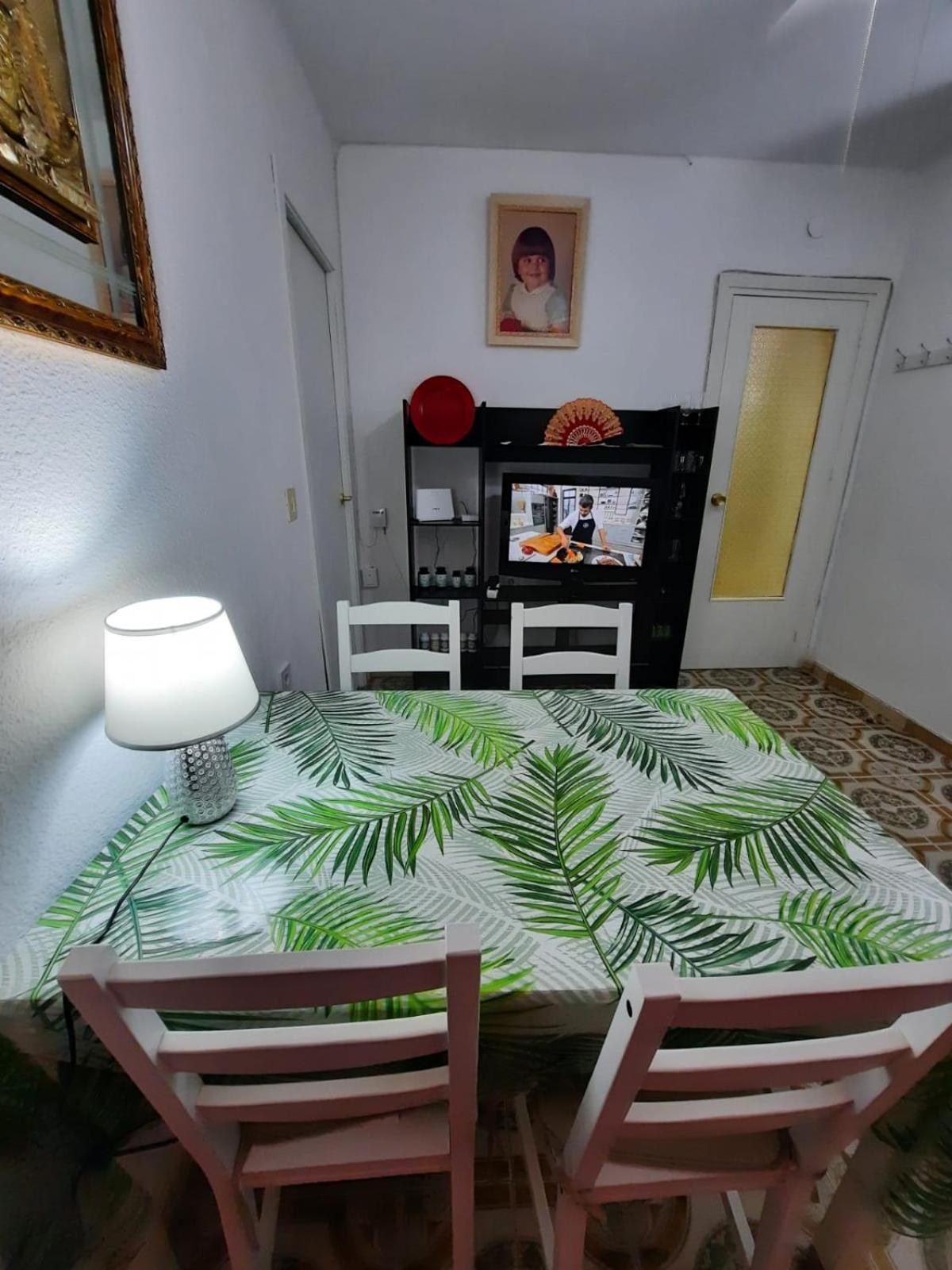 Habitaciones En Mi Piso Del Centro De 우엘바 외부 사진