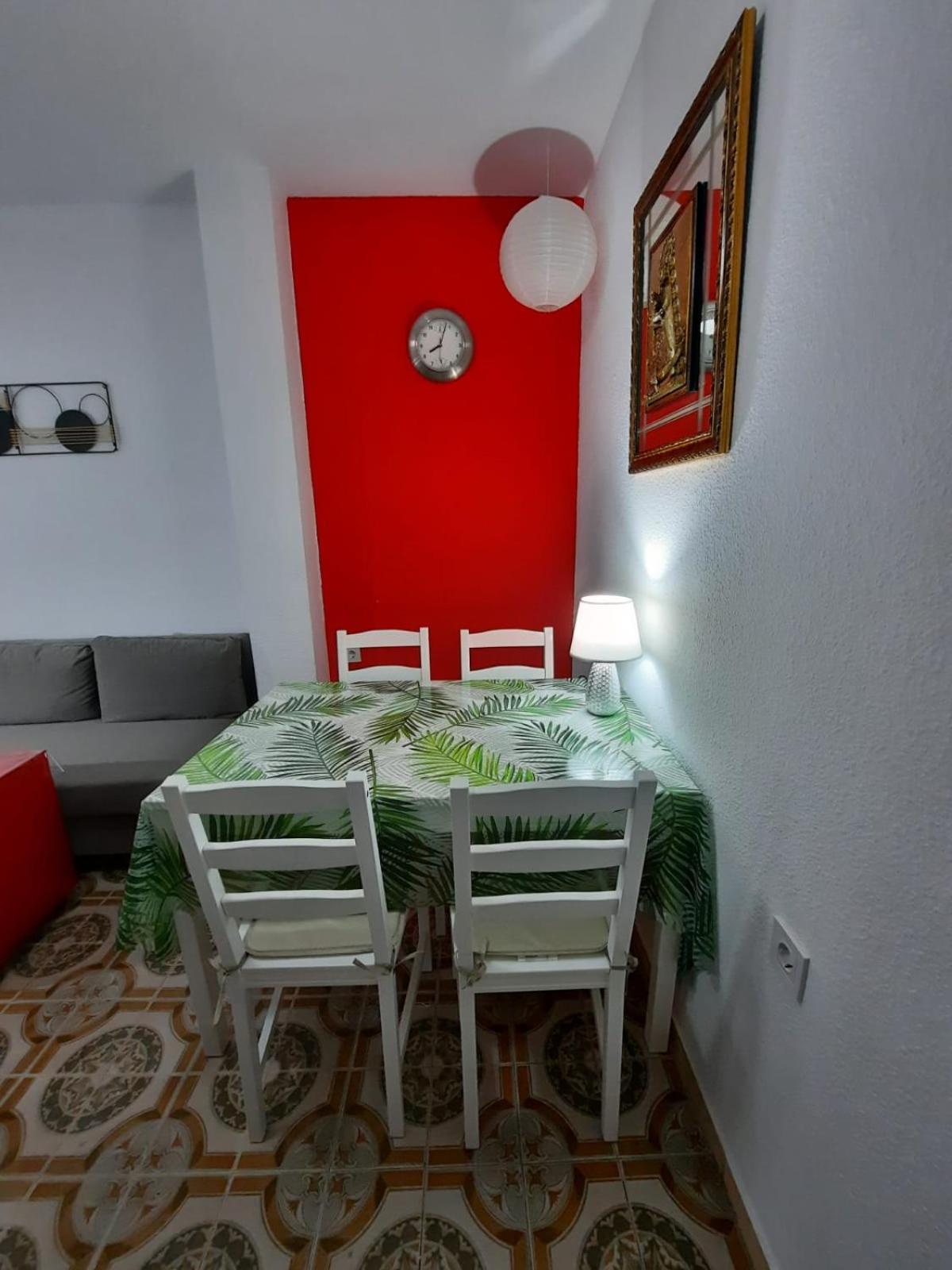 Habitaciones En Mi Piso Del Centro De 우엘바 외부 사진