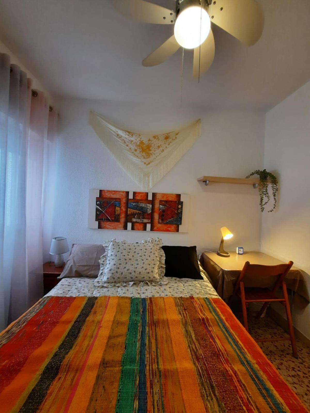 Habitaciones En Mi Piso Del Centro De 우엘바 외부 사진